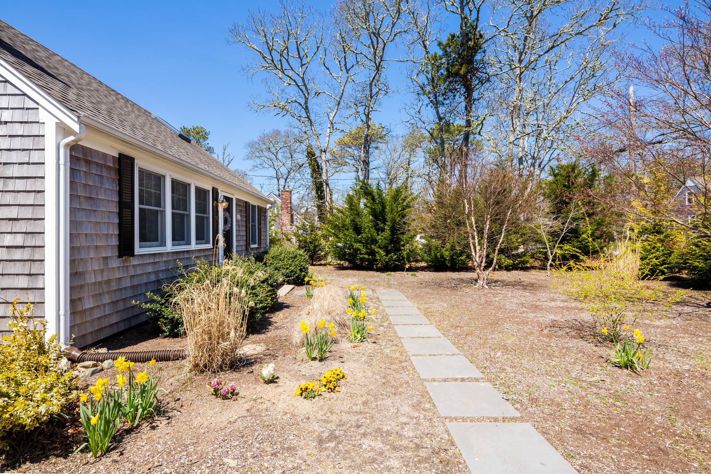 132 Pine Bluff Road Brewster, MA 02631 - Photo 30 of 31 Front