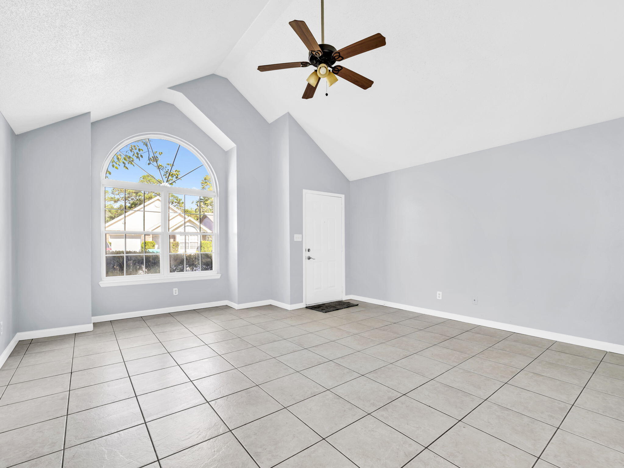 3024 Yorktown Circle Fort Walton Beach, FL 32547 - Photo 7 of 24 a view of an empty room and window