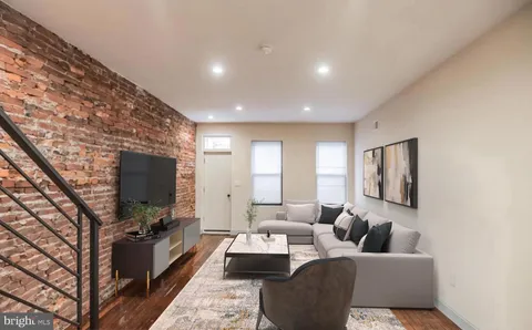 $160,000 | 2046 East Stella Street, Philadelphia, PA 19134