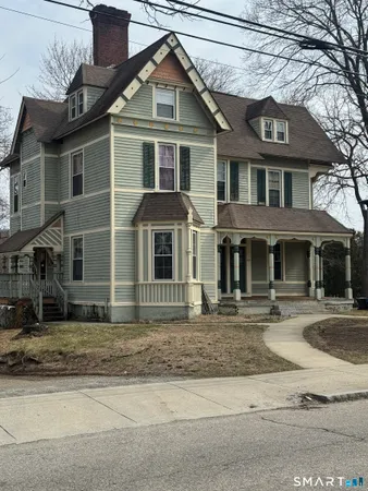 $699,990 | 227 Broadway, Norwich, CT 06360