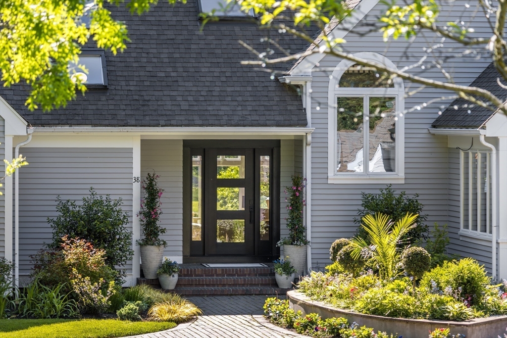 38 Beach Plum Hill Road Barnstable, MA 02655 - Photo 4 of 42