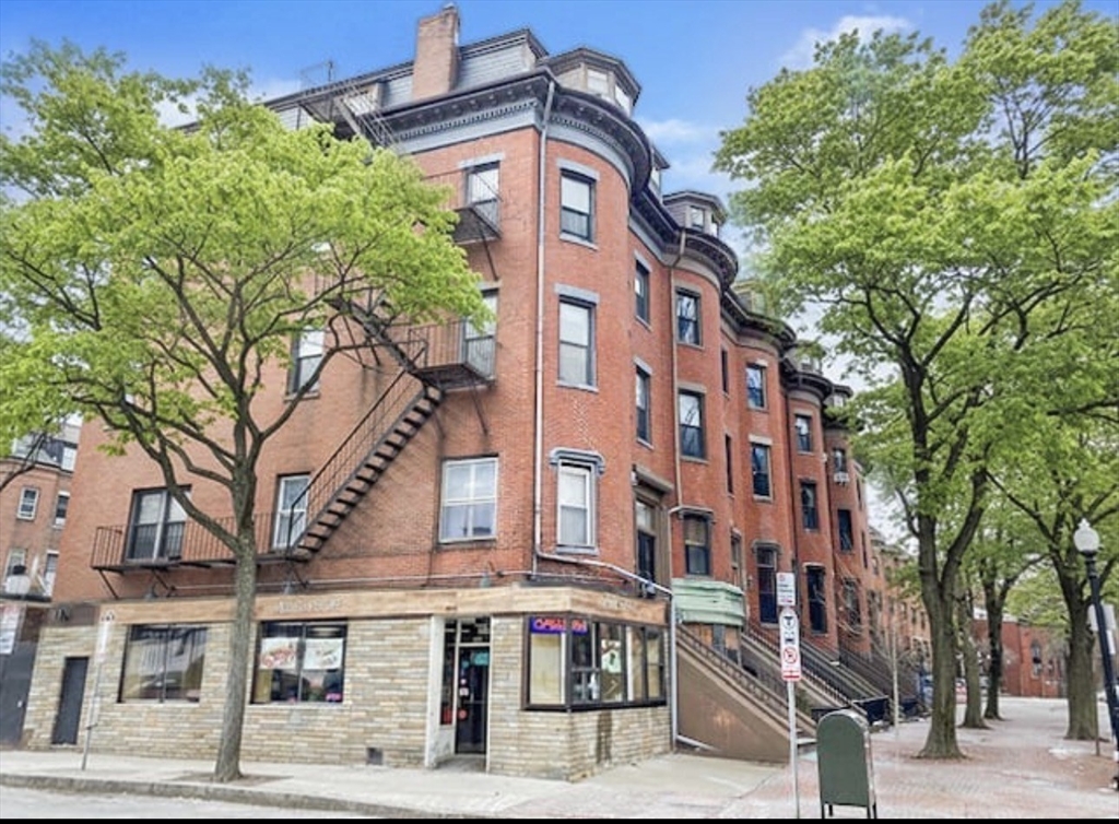 41 Worcester Square, Unit 1 Boston, MA 02118 - Photo 11 of 15