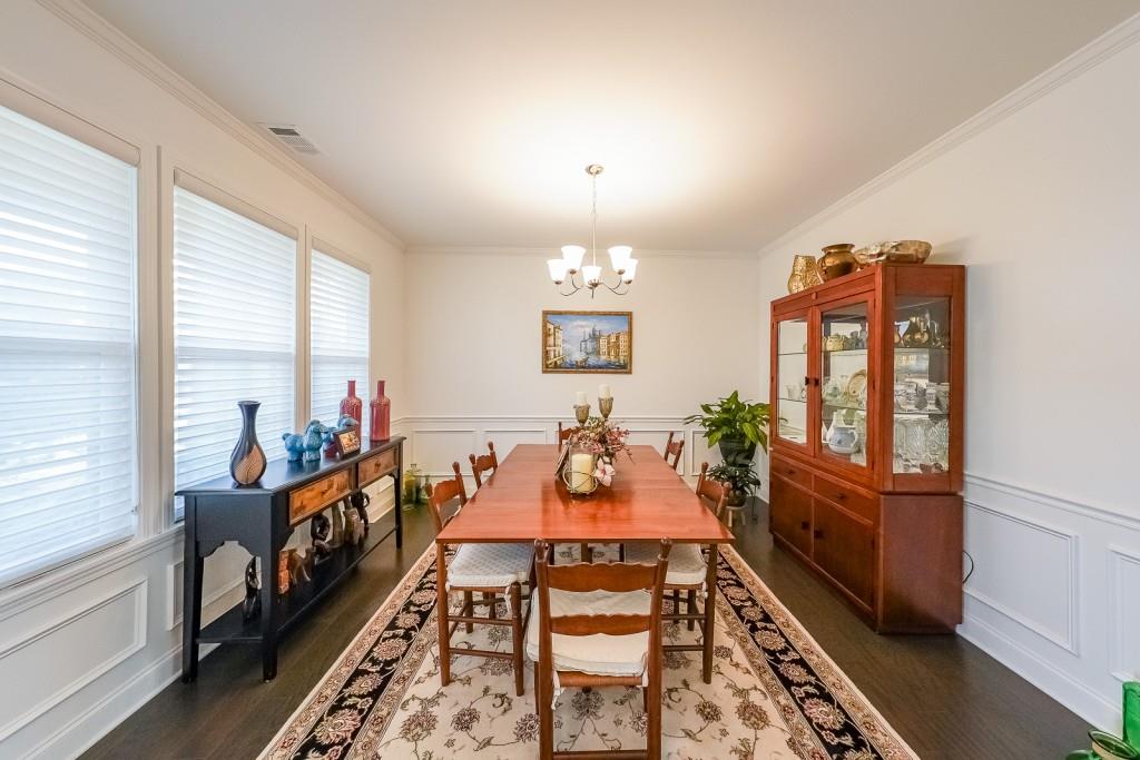 5116 Barton Pass Northwest Acworth, GA 30101 - Photo 5 of 42 a very nice looking room with a large window
