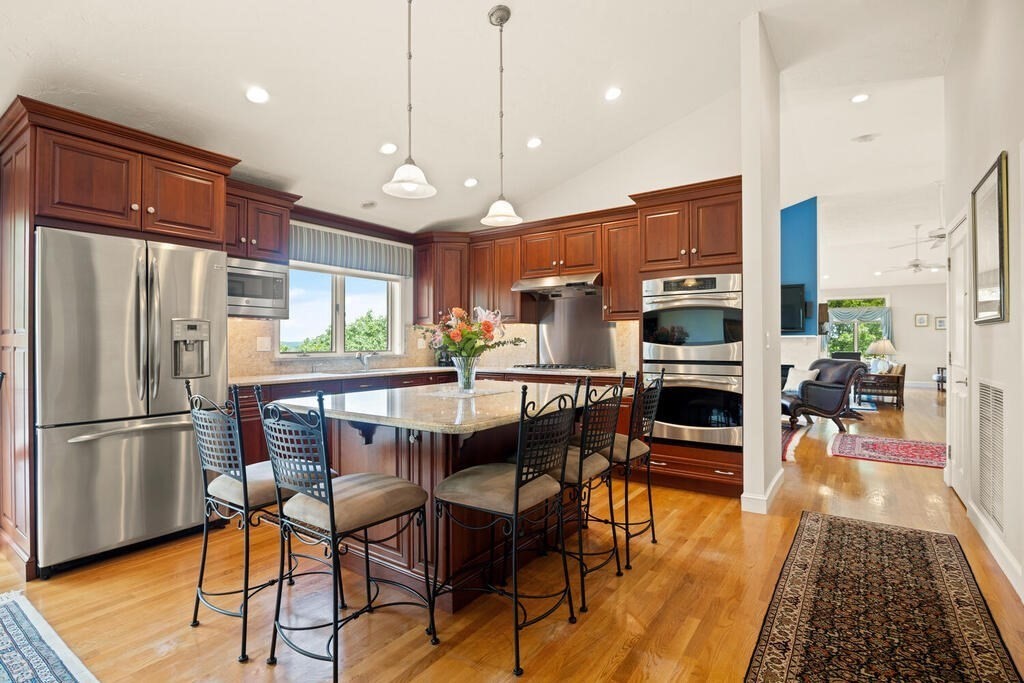 7 Wainwright Road, Unit 37 Winchester, MA 01890 - Photo 14 of 39 Gallery Image 14