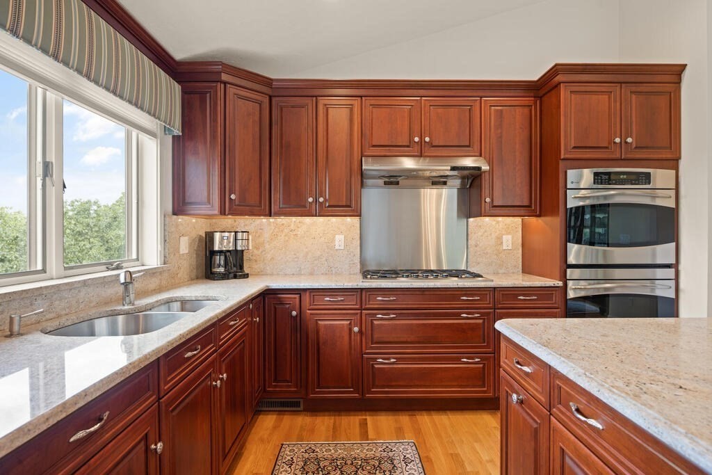 7 Wainwright Road, Unit 37 Winchester, MA 01890 - Photo 16 of 39 Gallery Image 16