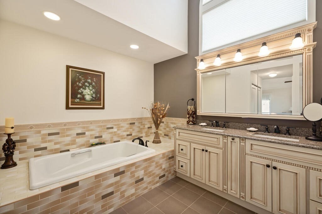 7 Wainwright Road, Unit 37 Winchester, MA 01890 - Photo 22 of 39 Gallery Image 22