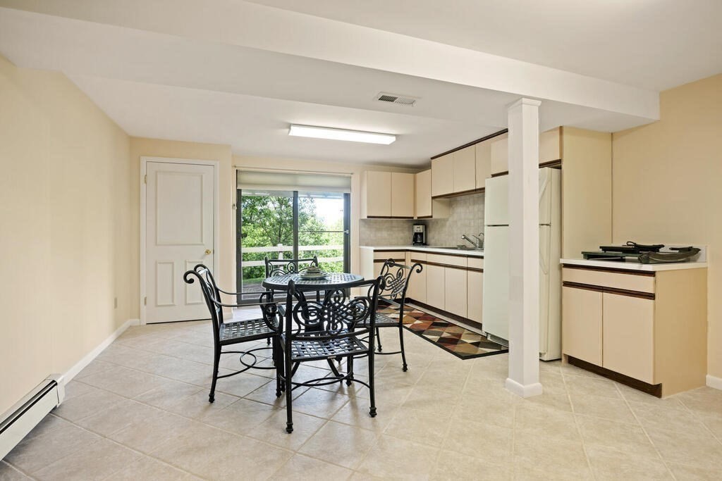 7 Wainwright Road, Unit 37 Winchester, MA 01890 - Photo 27 of 39 Gallery Image 27