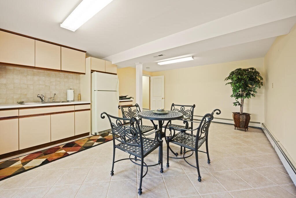 7 Wainwright Road, Unit 37 Winchester, MA 01890 - Photo 28 of 39 Gallery Image 28