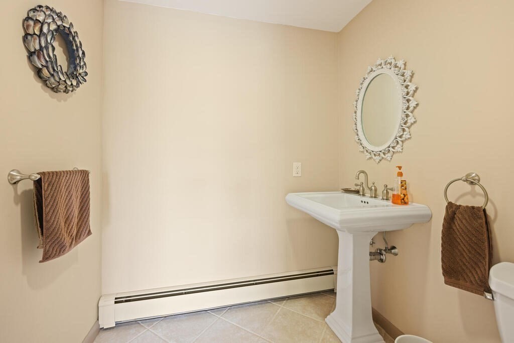 7 Wainwright Road, Unit 37 Winchester, MA 01890 - Photo 29 of 39 Gallery Image 29