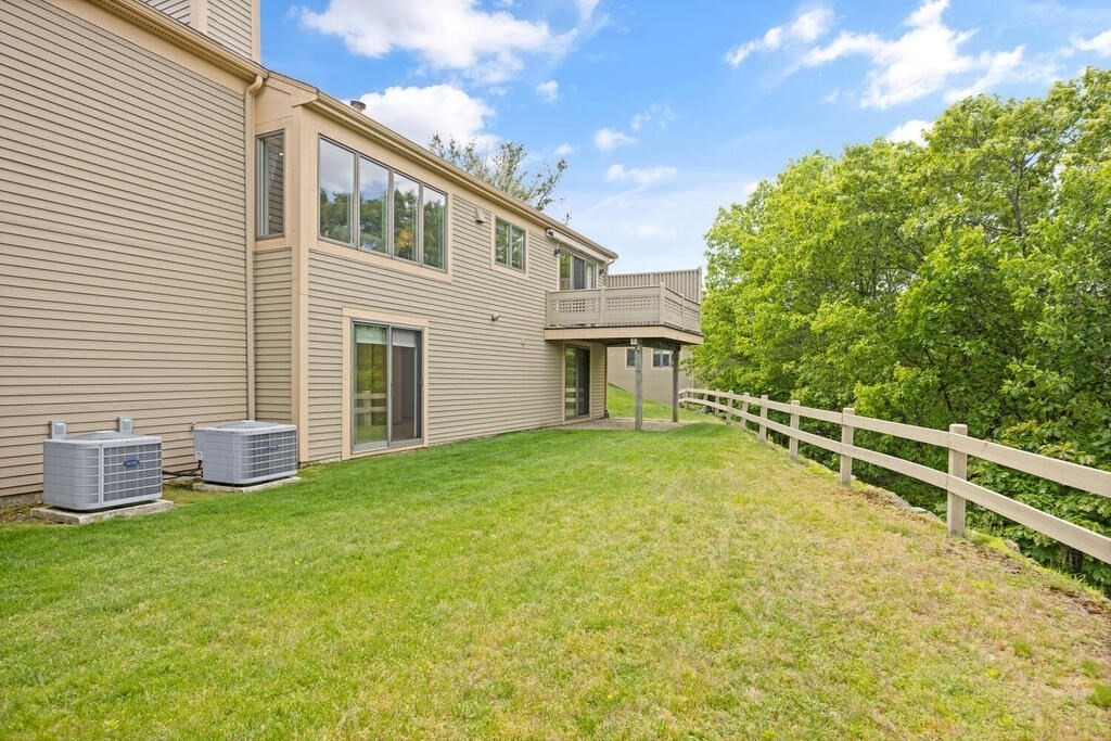 7 Wainwright Road, Unit 37 Winchester, MA 01890 - Photo 35 of 39 Gallery Image 35