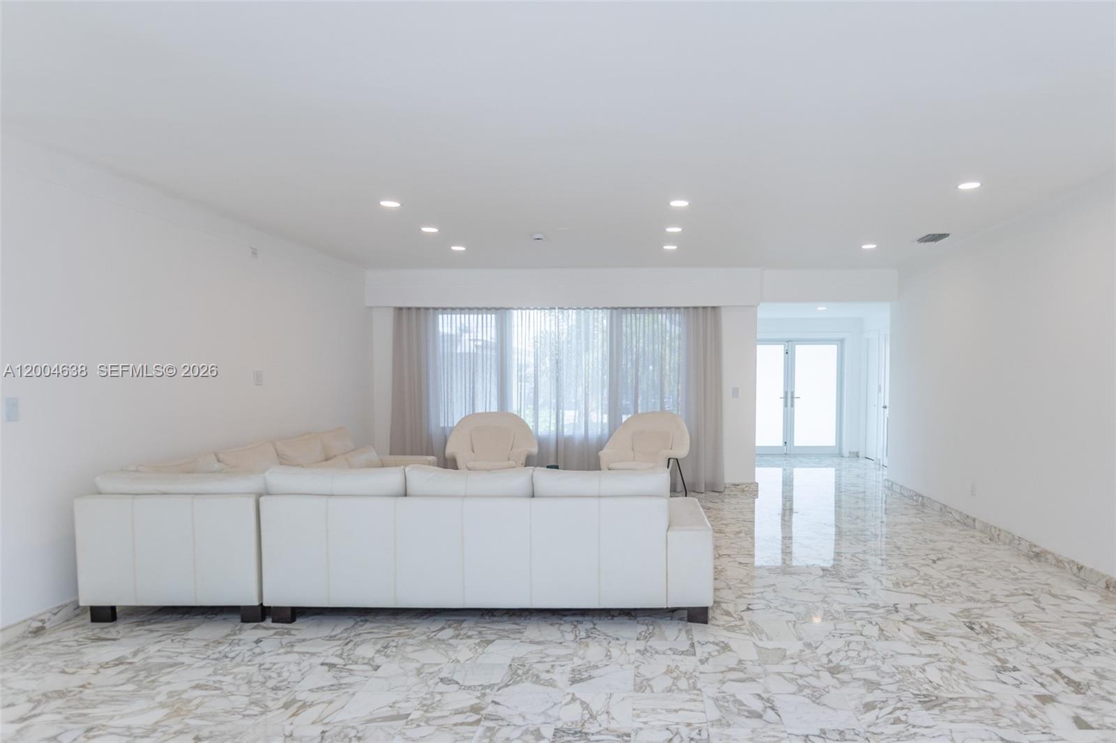 1690 Daytonia Road Miami Beach, FL 33141 - Photo 50 of 88