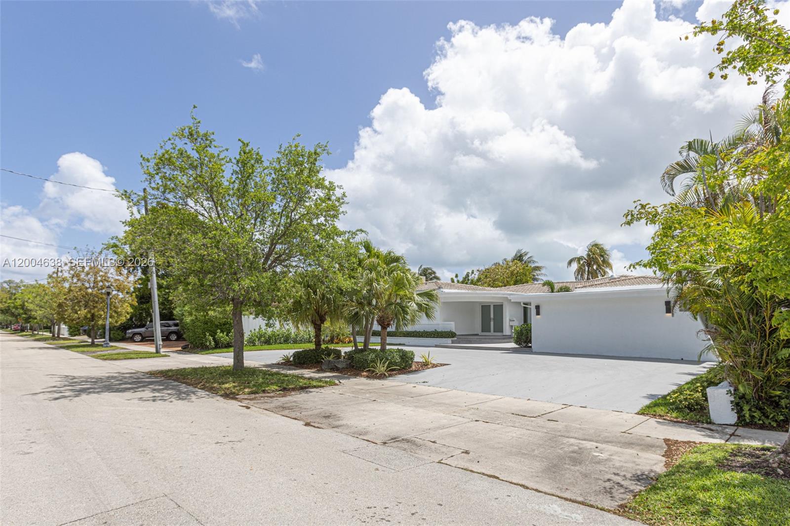 1690 Daytonia Road Miami Beach, FL 33141 - Photo 87 of 88 a view of a fountain in front of a building