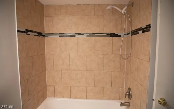 $289,000 | 107 Brook Drive, Hackettstown, NJ 07840