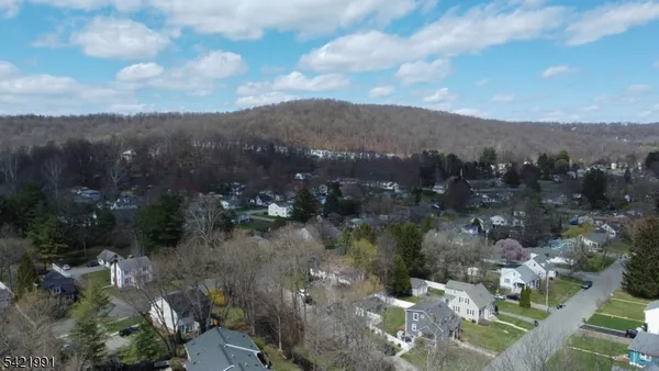 $289,000 | 107 Brook Drive, Hackettstown, NJ 07840