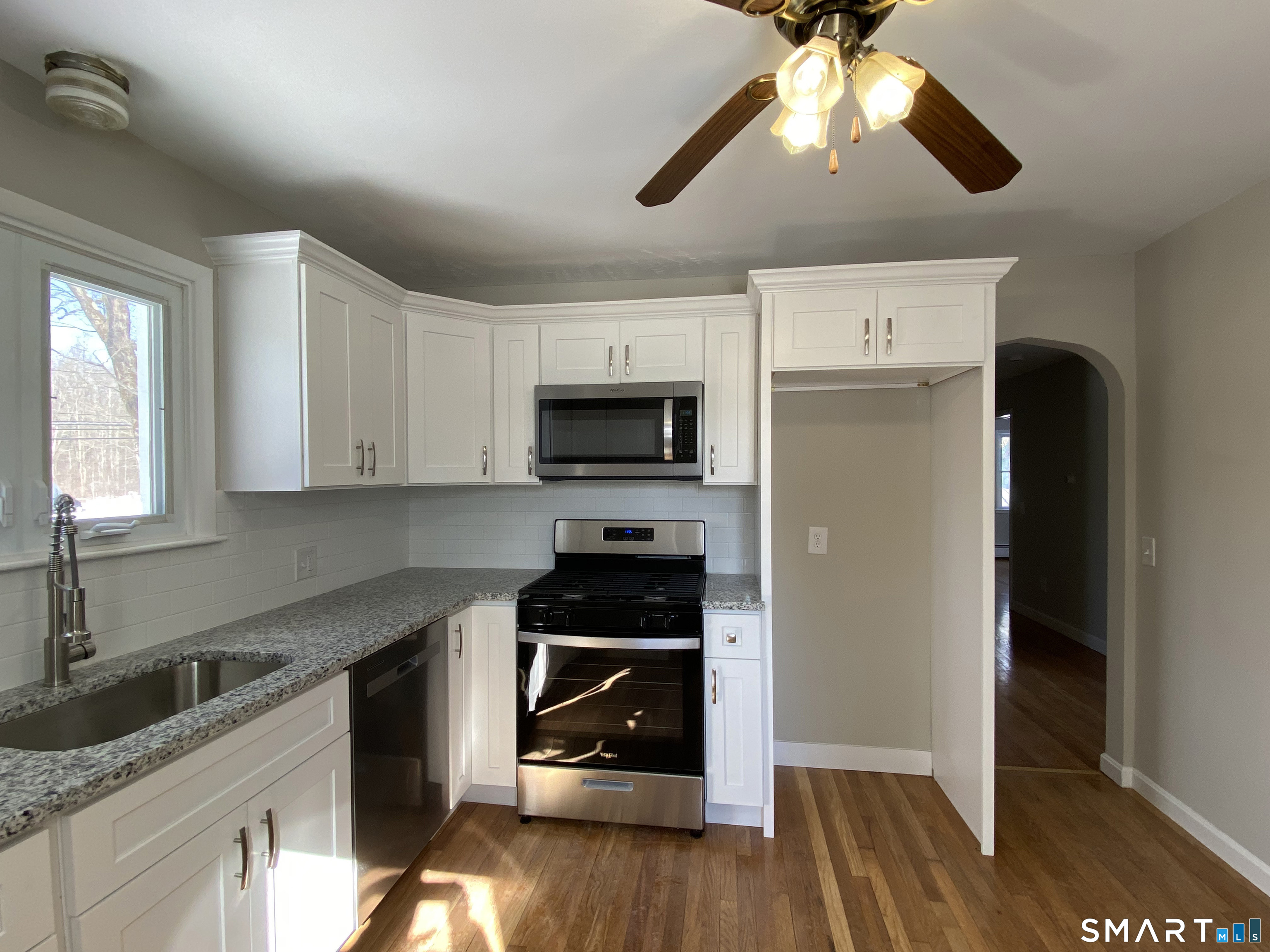 374 Torrington Road Litchfield, CT 06759 - Photo 8 of 27