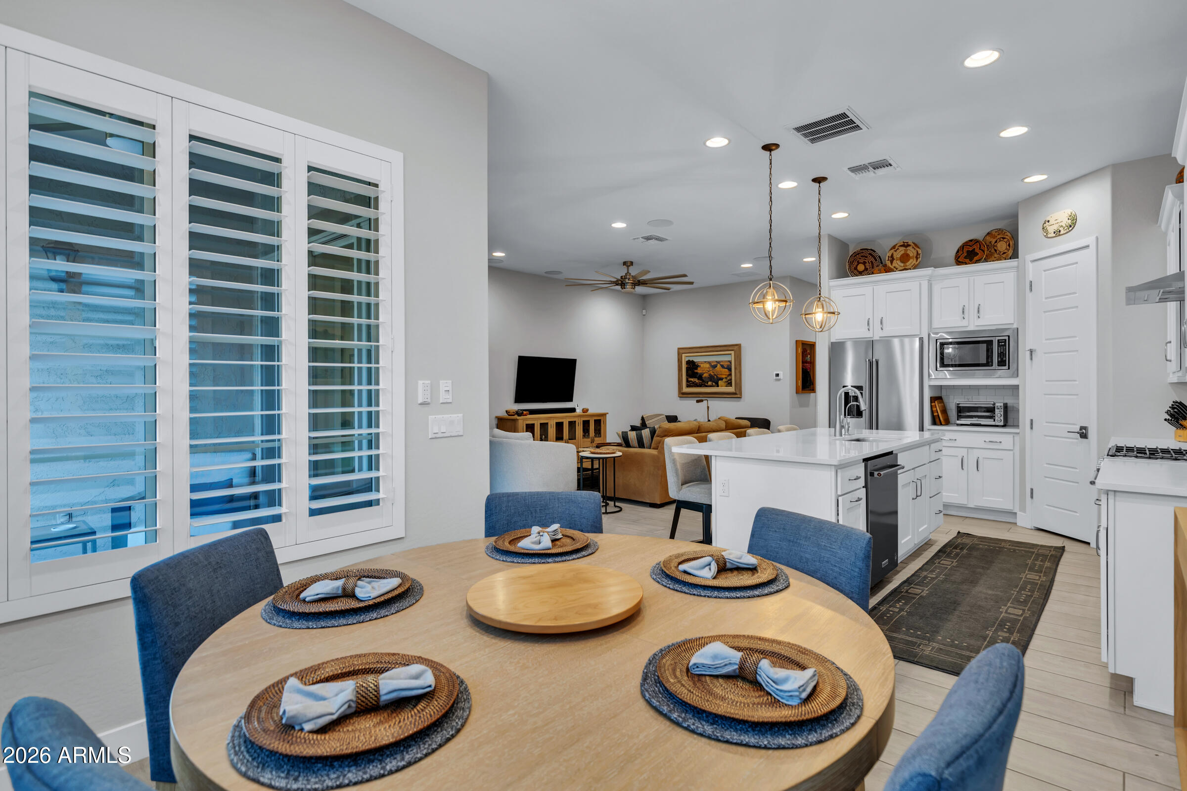 622 West Deer Creek Road Phoenix, AZ 85048 - Photo 13 of 39 622 E Deer Creek Rd-14
