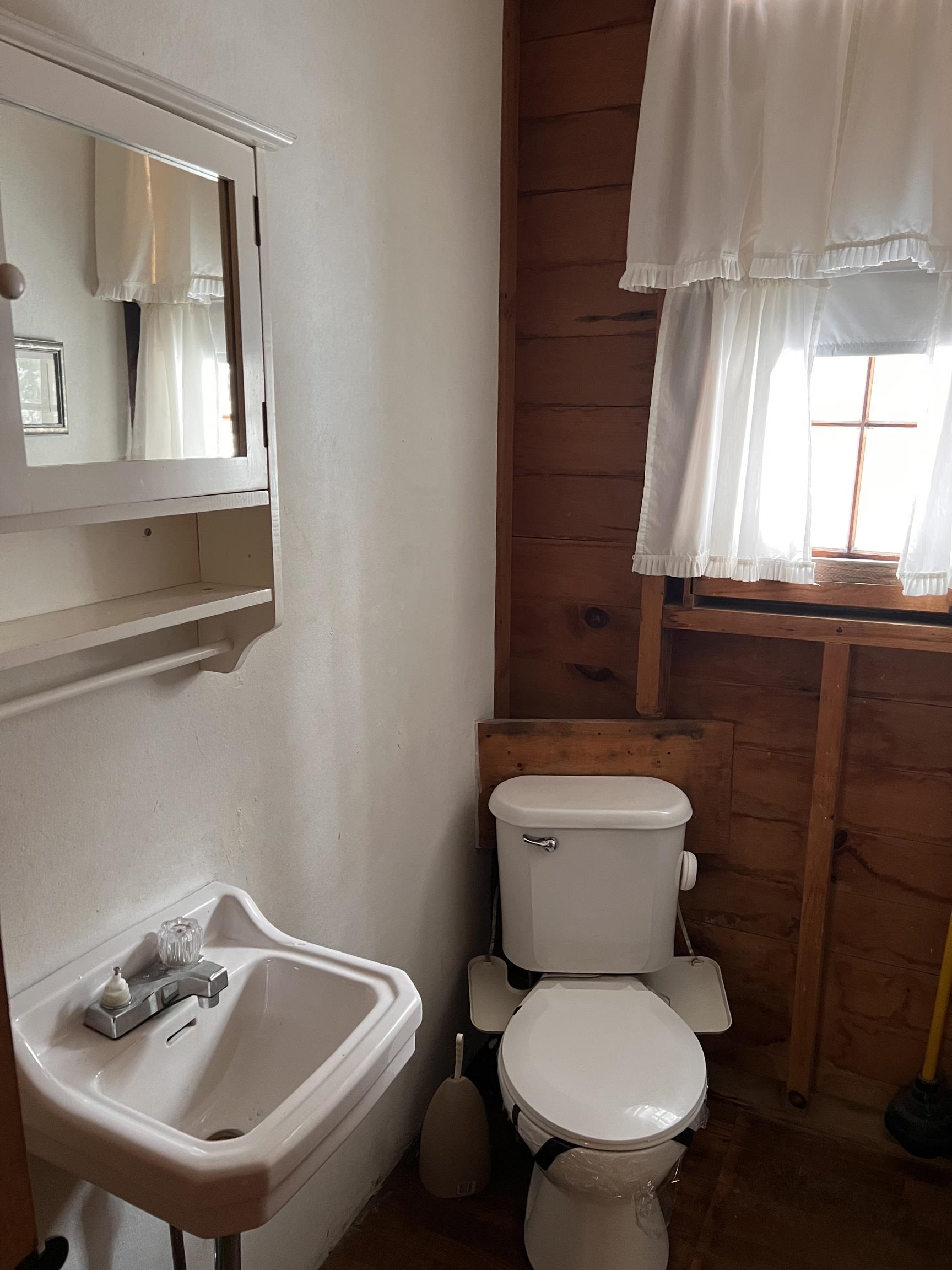 32-36 Cottage Road Bristol, NH 03222 - Photo 15 of 28