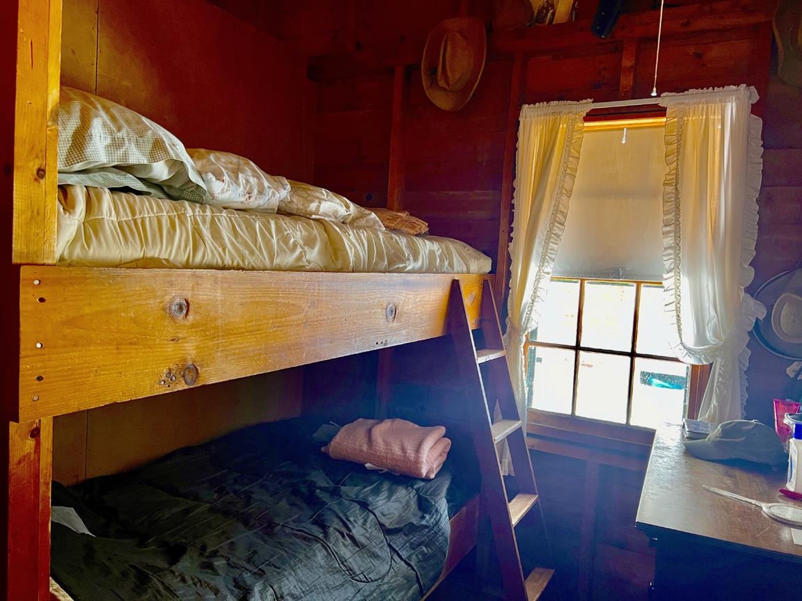 32-36 Cottage Road Bristol, NH 03222 - Photo 9 of 28