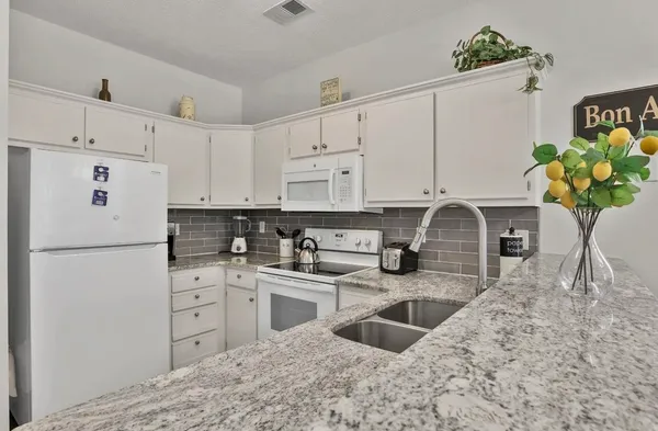 $1,500 | 504 River Oaks Drive, Unit 57B, Myrtle Beach, SC 29579