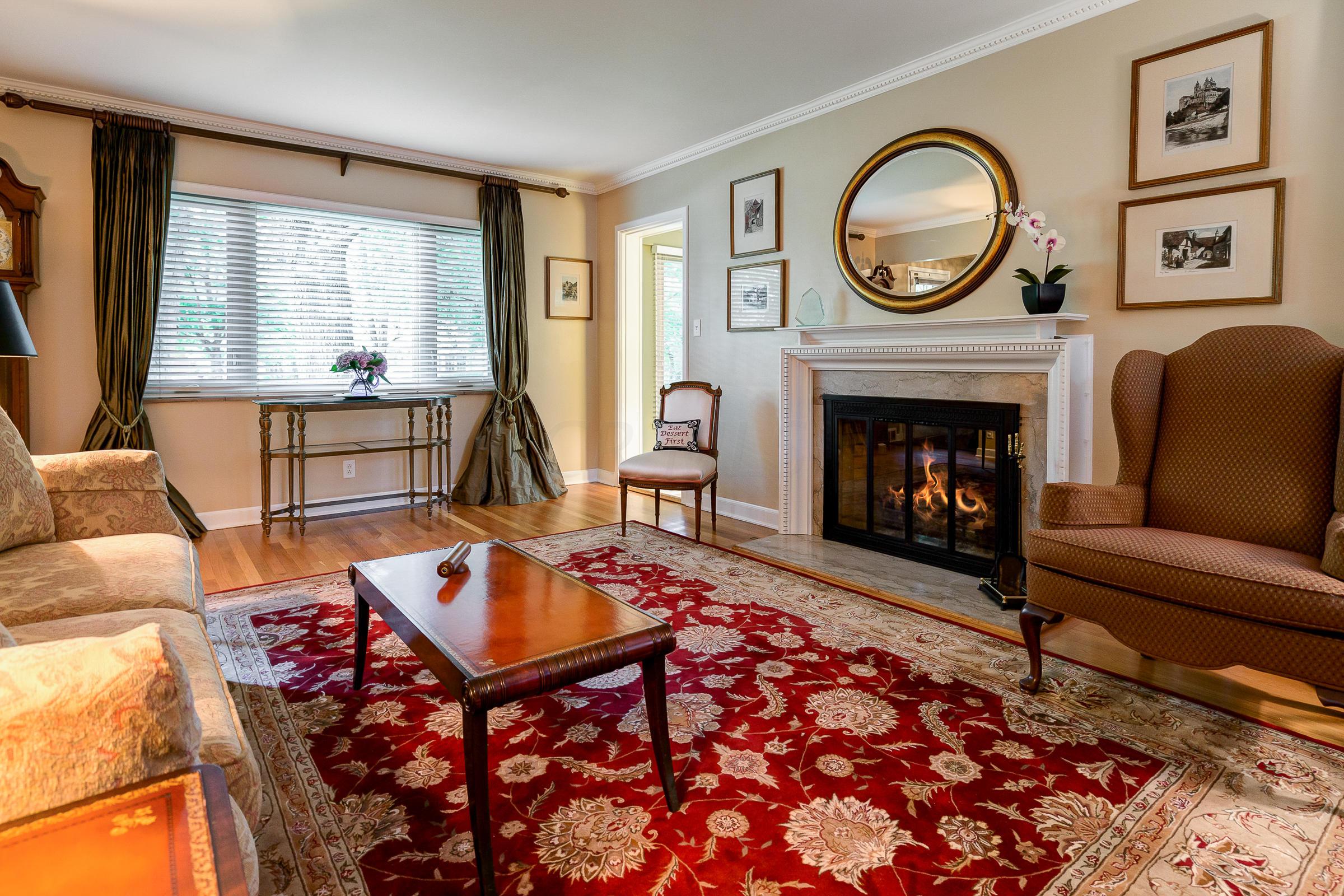 2778 Bryden Road Columbus, OH 43209 - Photo 3 of 40