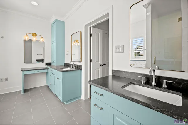 $740,000 | 4268 Arrowhead Street, Baton Rouge, LA 70808