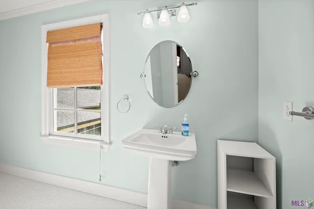 $740,000 | 4268 Arrowhead Street, Baton Rouge, LA 70808