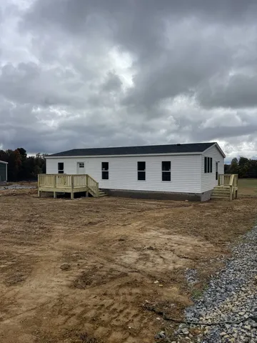 $231,900 | 881 White Springs Road, Lafayette, TN 37083