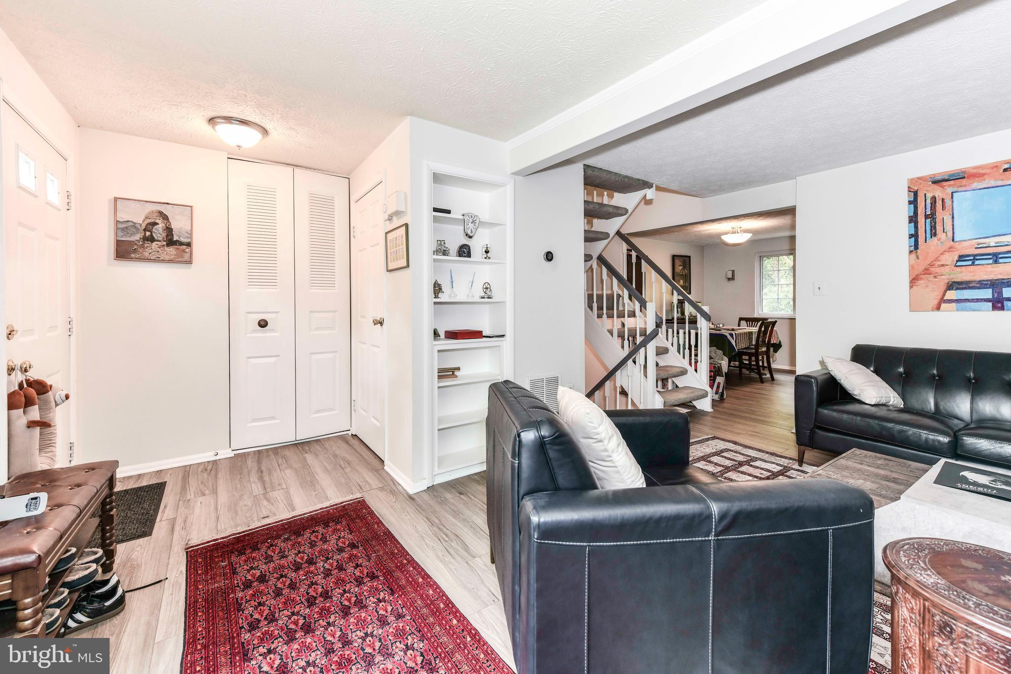 6250 Hillside Road Springfield, VA 22152 - Photo 6 of 24