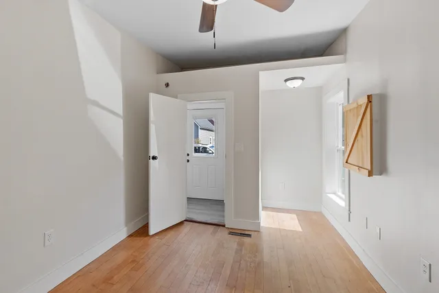 $2,300 | 51 Island Street, Unit B, Wilton, NH 03086