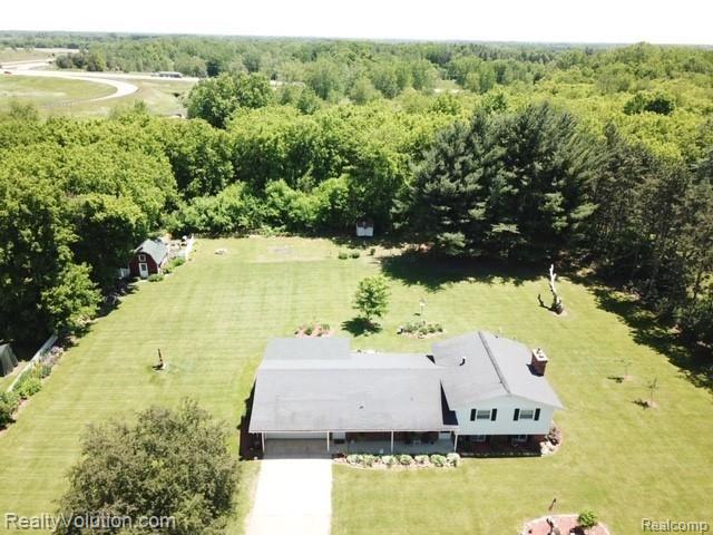 2325 South Fairgrounds Road Imlay City, MI 48444 - Photo 25 of 40 DJI_0058.JPG
