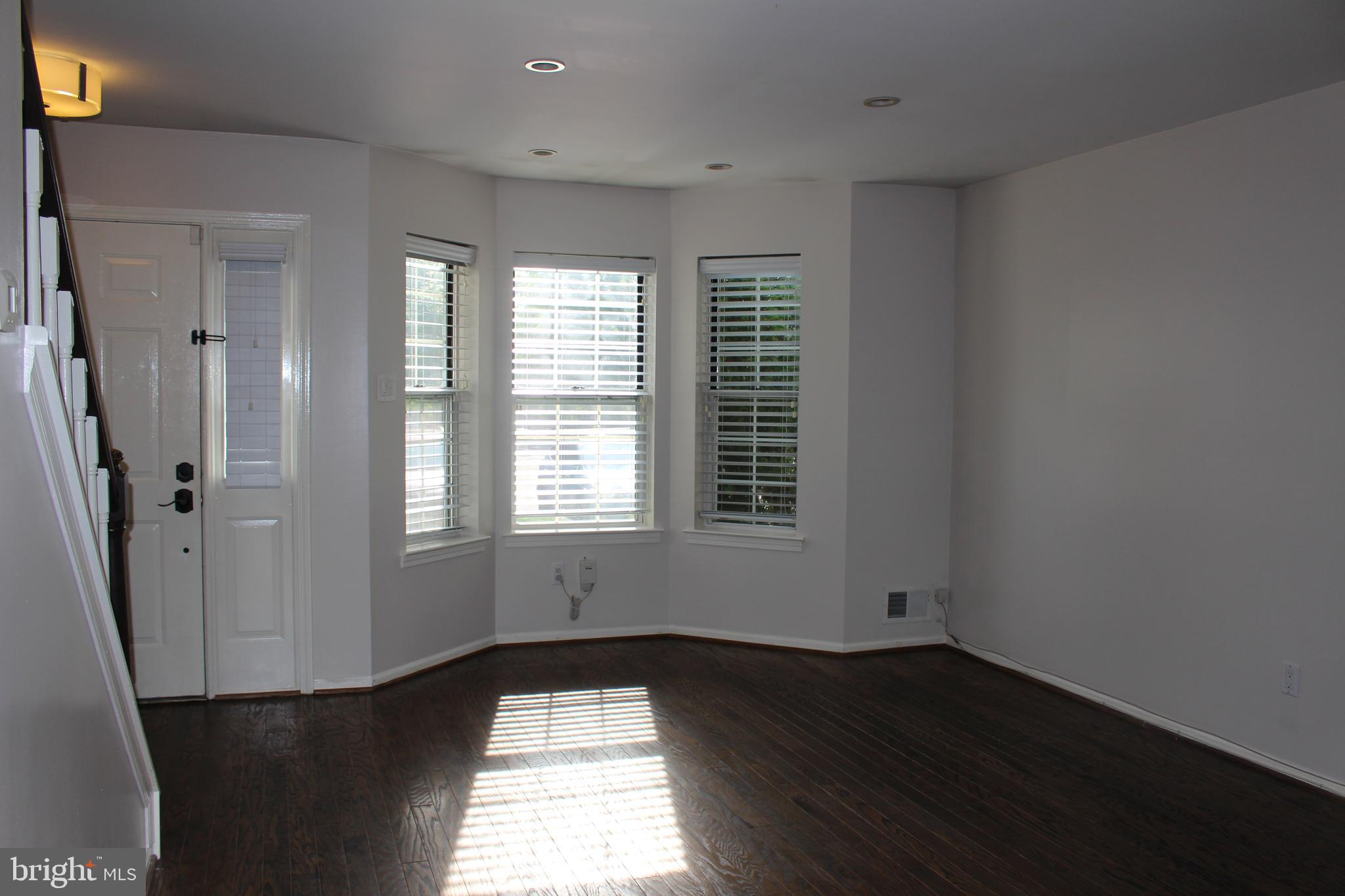 175 Leedom Way Newtown, PA 18940 - Photo 16 of 36 a view of an empty room with a window