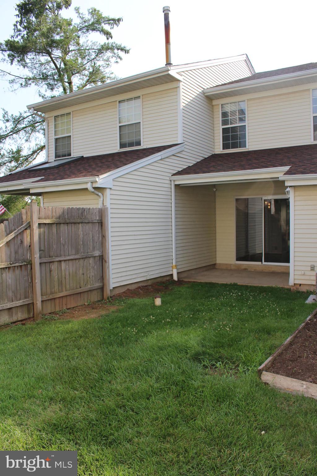 175 Leedom Way Newtown, PA 18940 - Photo 7 of 36 a view of backyard with garden