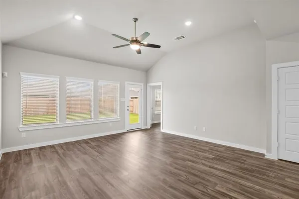 $2,950 | 21619 Coral Mist Drive, Cypress, TX 77433