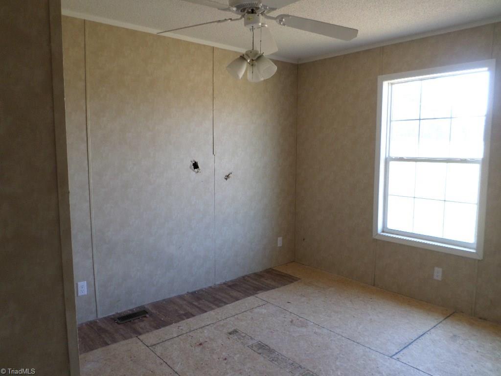 1610 Eldora Road Ararat, NC 27007 - Photo 10 of 14 Gallery Image 10