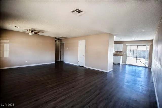 $1,709 | 2501 Indian Sage Way, Las Vegas, NV 89108