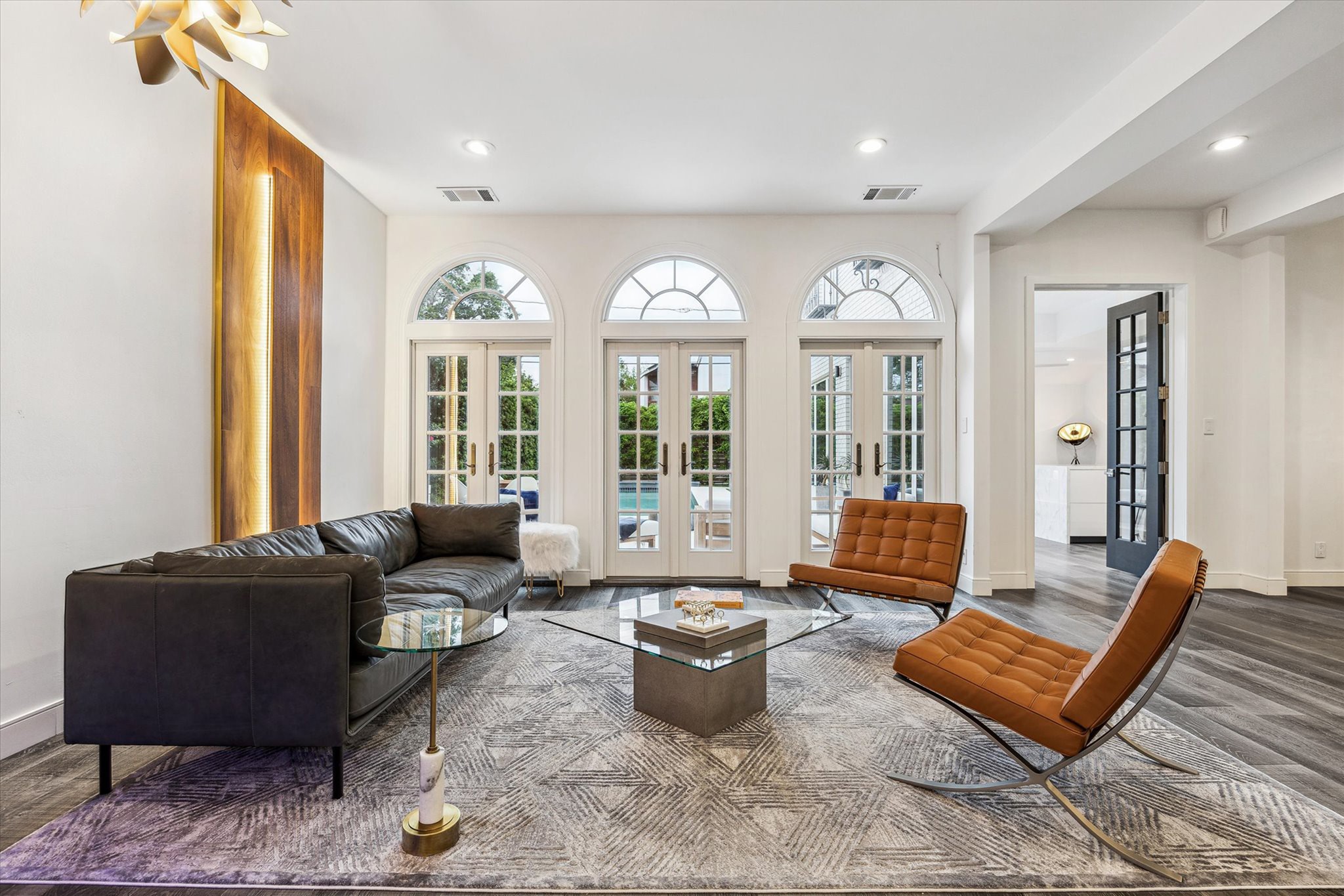 2114 Wroxton Road Houston, TX 77005 - Photo 12 of 48 a living room with furniture and a large window