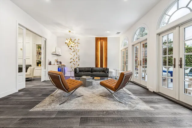 $2,295,000 | 2114 Wroxton Road, Houston, TX 77005