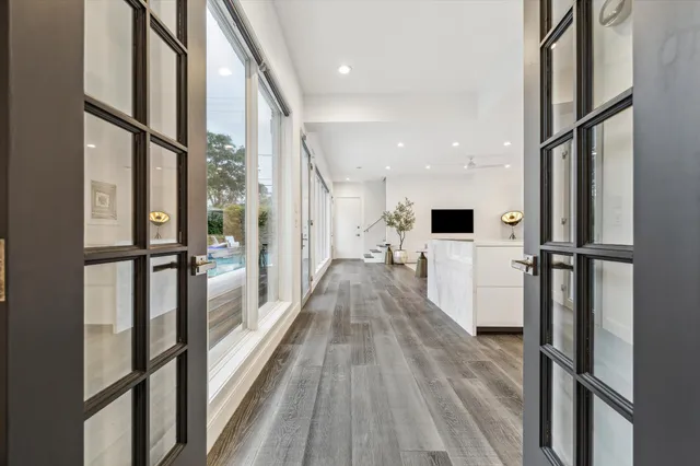 $2,295,000 | 2114 Wroxton Road, Houston, TX 77005