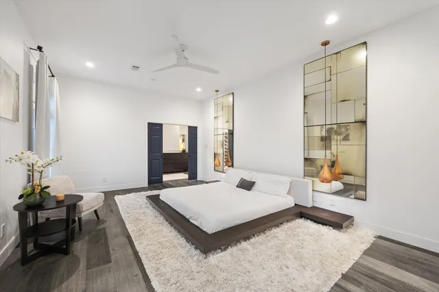 $2,295,000 | 2114 Wroxton Road, Houston, TX 77005