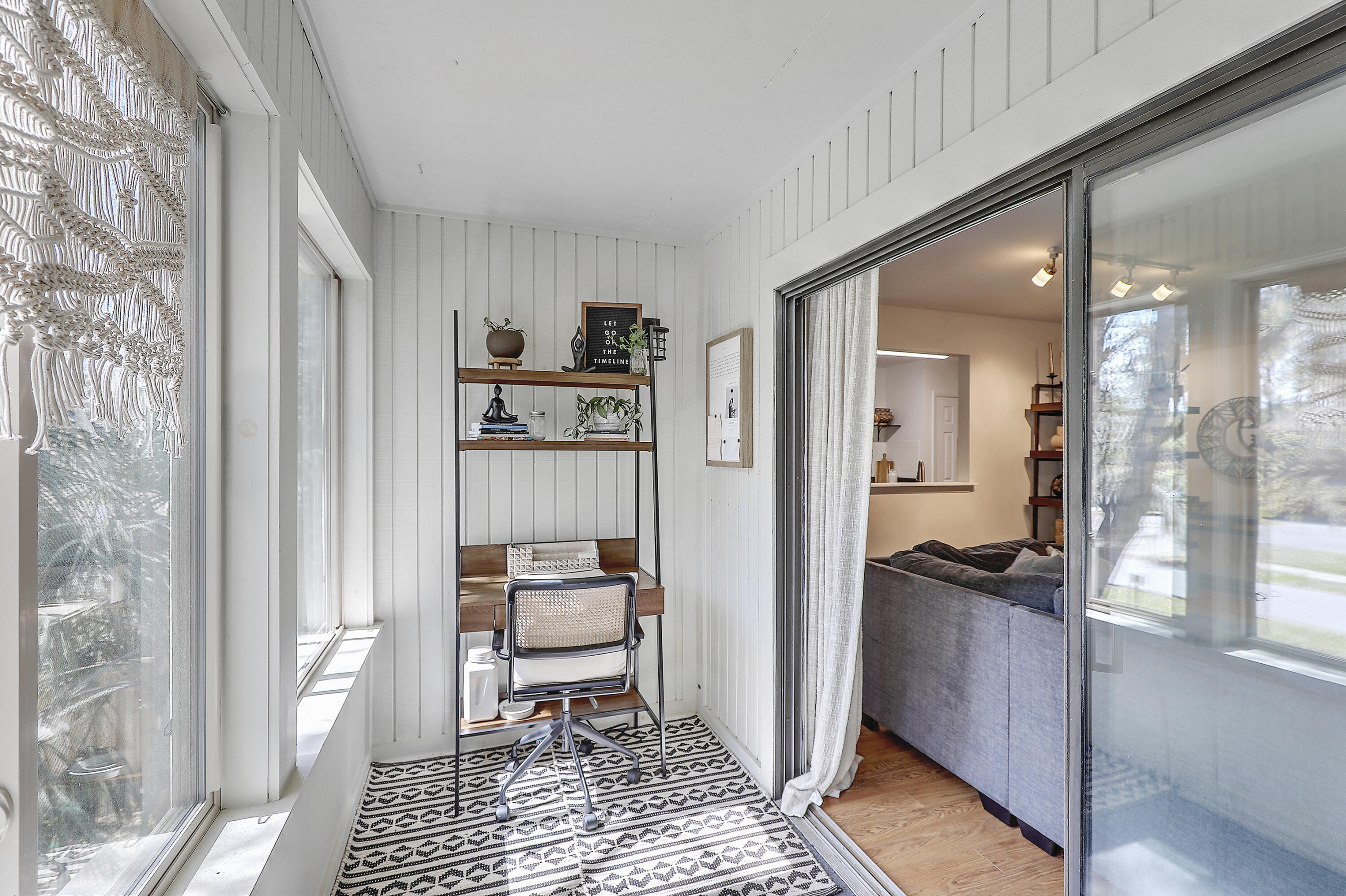 93 Ashley Hall Plantation Road, Unit 7 Charleston, SC 29407 - Photo 12 of 24 Sun Room