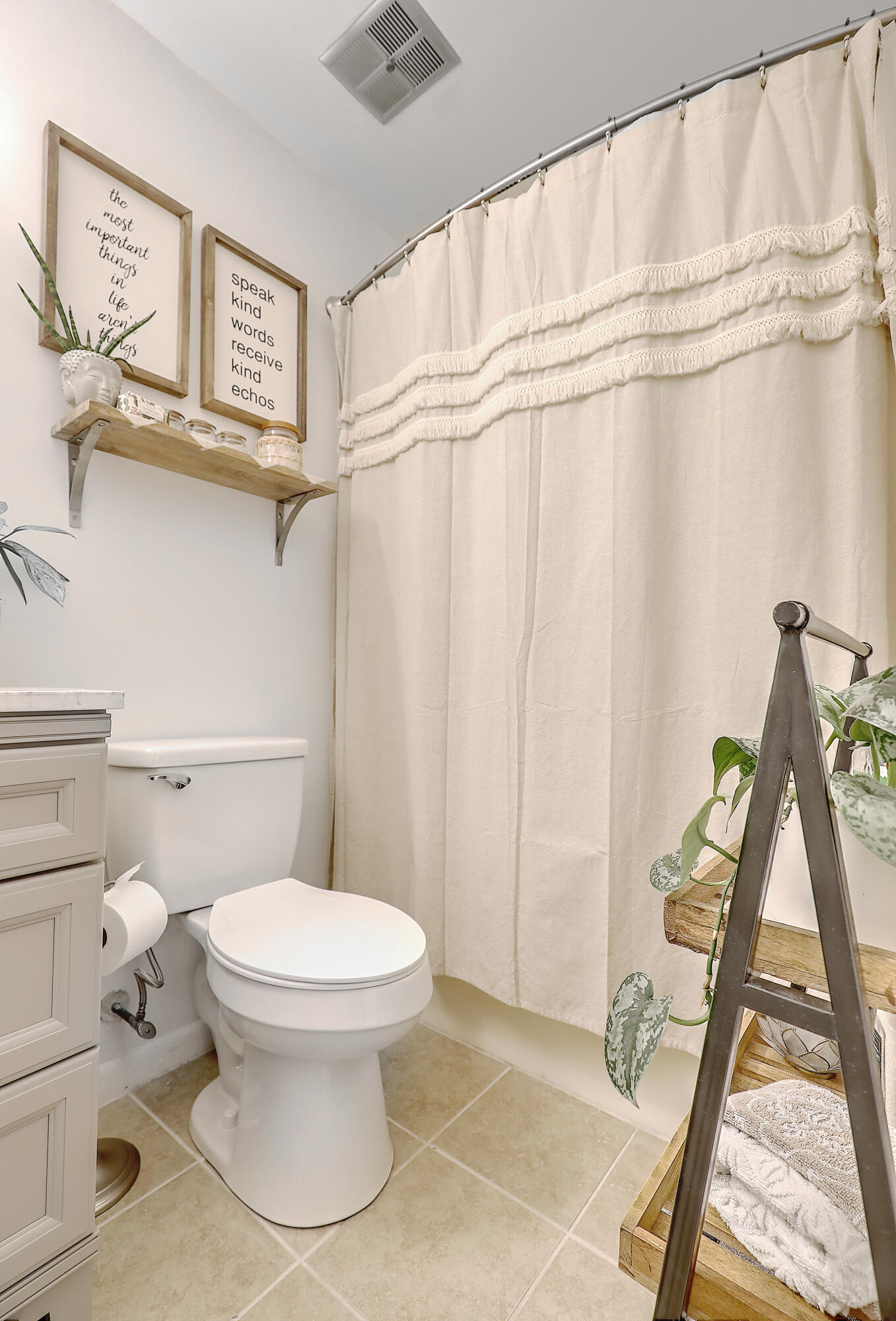 93 Ashley Hall Plantation Road, Unit 7 Charleston, SC 29407 - Photo 16 of 24 Master Bath