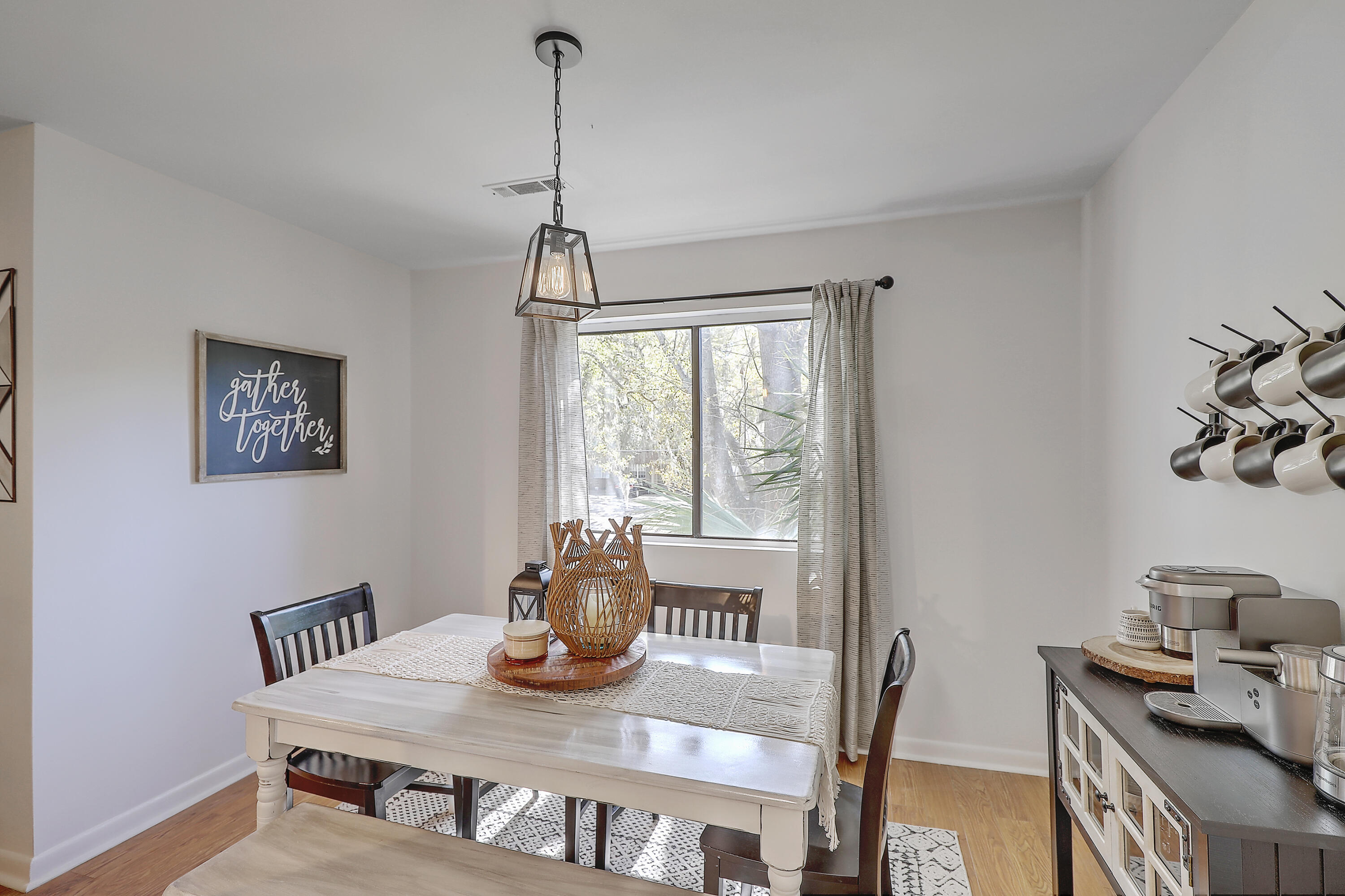 93 Ashley Hall Plantation Road, Unit 7 Charleston, SC 29407 - Photo 8 of 24 Dining Area