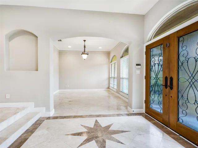 $5,300 | 1014 Challenger, Lakeway, TX 78734