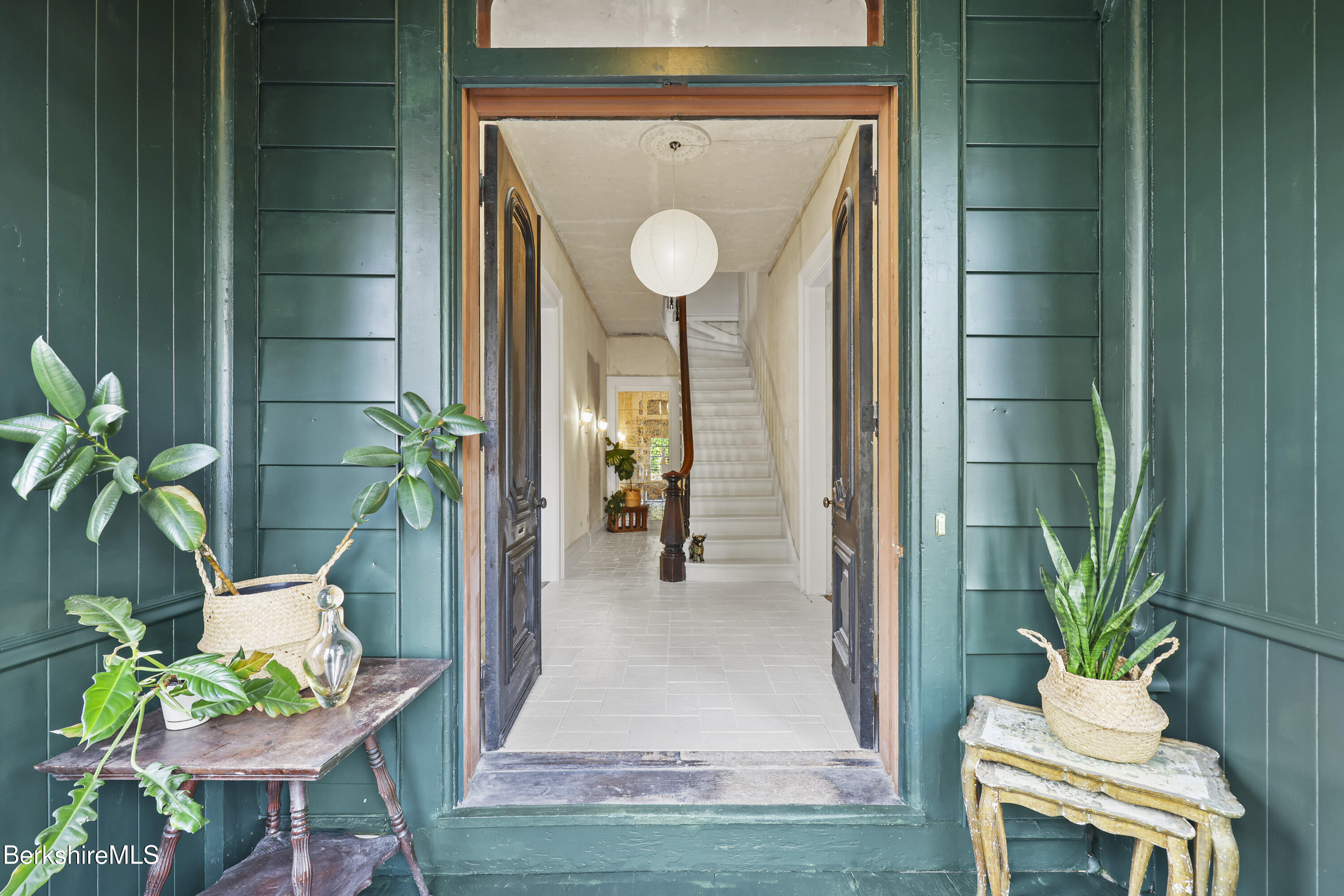 194 East Main Street North Adams, MA 01247 - Photo 2 of 50 a view of entryway and hall