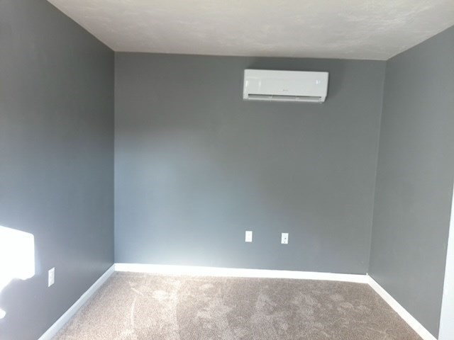 248 Ware Street Palmer, MA 01069 - Photo 21 of 38