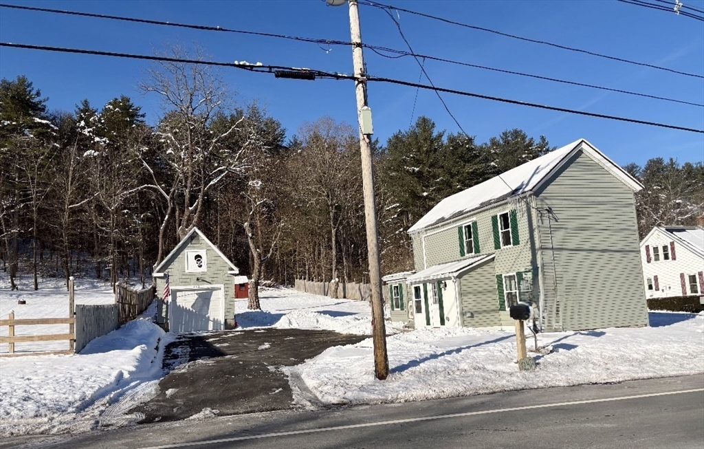 248 Ware Street Palmer, MA 01069 - Photo 3 of 38