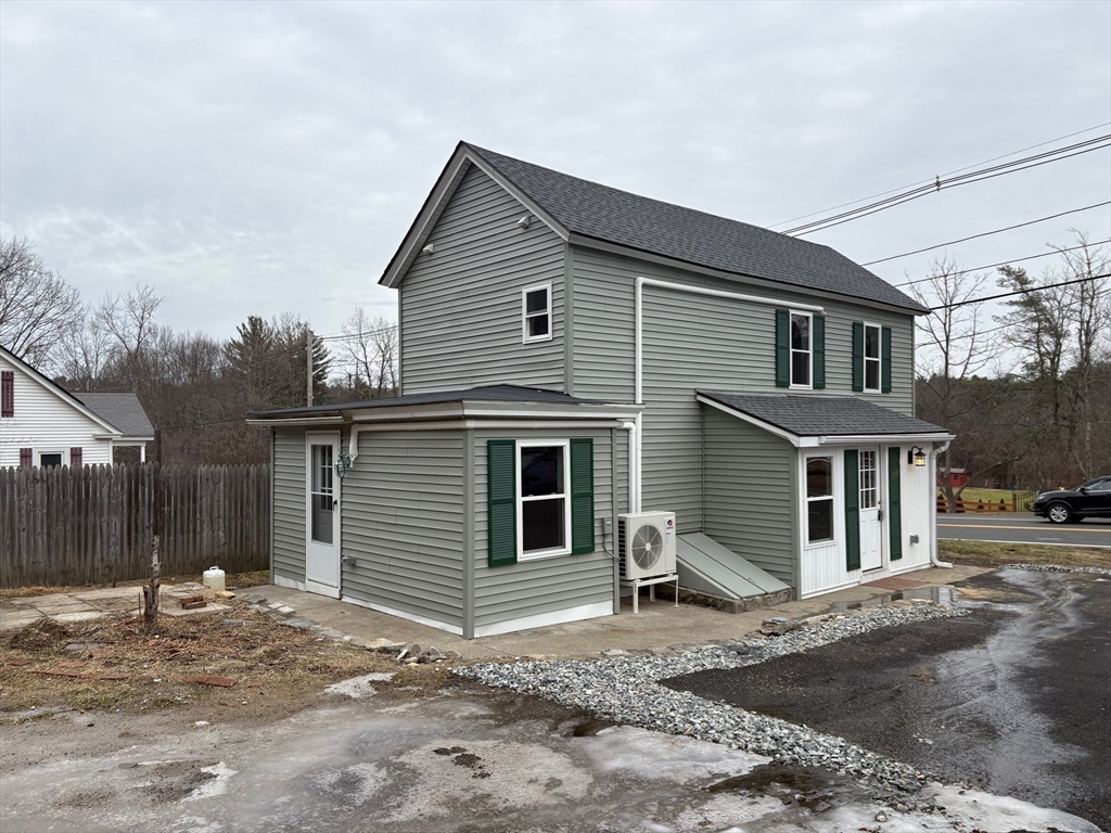 248 Ware Street Palmer, MA 01069 - Photo 5 of 38