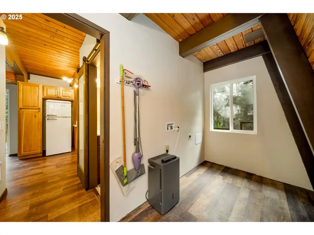 a view of an entryway