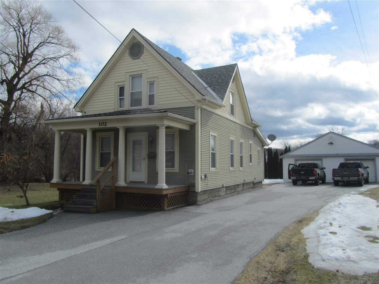 102 Killington Avenue Rutland, VT 05701 - Photo 1 of 19 Gallery Image 1