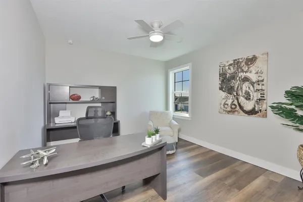 $889,900 | 8462 Ivy Stark Boulevard, Wesley Chapel, FL 33545